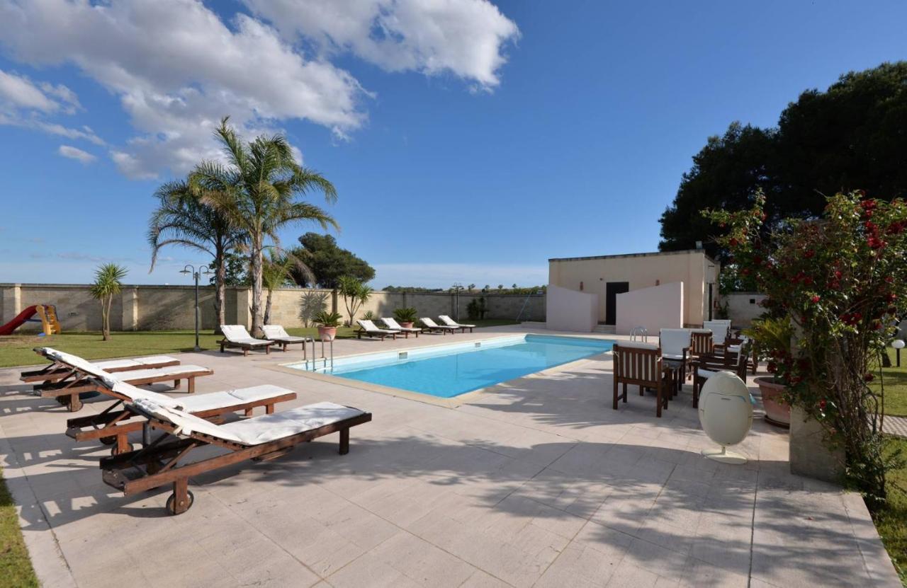 Masseria Li Campi Каваллино-ди-Лечче Экстерьер фото